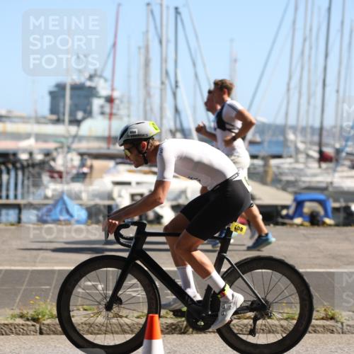 17.08.2025 - KN Förde Triathlon 2025 Yannick Fuchs http://msf.ph/oto/8622399 17.08.2025 11:09:28 Radfahren 266, 316, 331, 608, 279, 312, 358 meine-sportfotos.de