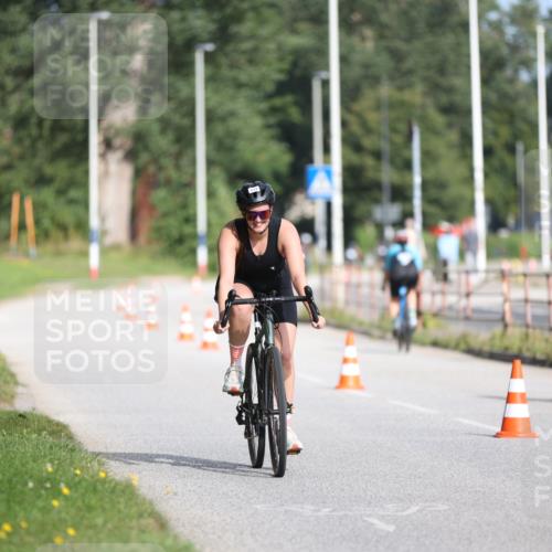 17.08.2025 - KN Förde Triathlon 2025 Yannick Fuchs http://msf.ph/oto/8622410 17.08.2025 09:48:42 Radfahren 189, 213, 106, 159, 194 meine-sportfotos.de