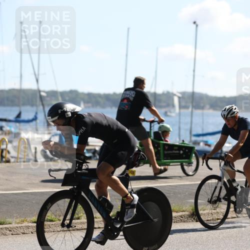 17.08.2025 - KN Förde Triathlon 2025 Yannick Fuchs http://msf.ph/oto/8622426 17.08.2025 11:09:39 Radfahren 266, 604, 607, 633, 266, 316, 331 meine-sportfotos.de