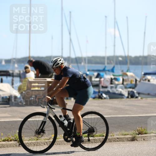 17.08.2025 - KN Förde Triathlon 2025 Yannick Fuchs http://msf.ph/oto/8622433 17.08.2025 11:09:39 Radfahren 266, 604, 607, 633, 266, 316, 331 meine-sportfotos.de