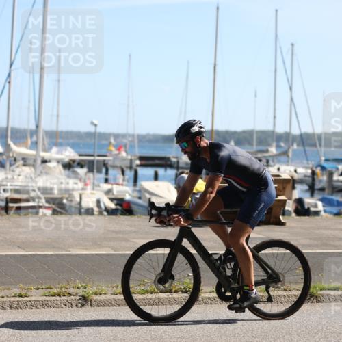 17.08.2025 - KN Förde Triathlon 2025 Yannick Fuchs http://msf.ph/oto/8622494 17.08.2025 11:10:10 Radfahren 275, 293, 302, 325, 334, 274, 302, 318, 323, 324 meine-sportfotos.de