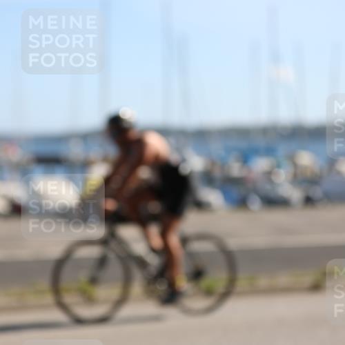 17.08.2025 - KN Förde Triathlon 2025 Yannick Fuchs http://msf.ph/oto/8622576 17.08.2025 11:10:30 Radfahren 264, 268, 308, 326, 327, 343, 270, 311, 320, 321, 602, 603, 615 meine-sportfotos.de