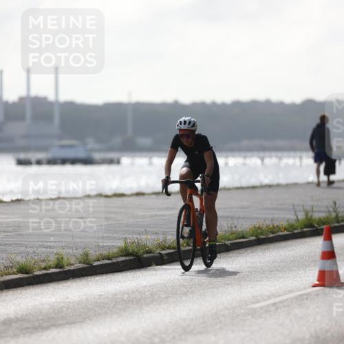 17.08.2025 - KN Förde Triathlon 2025 Yannick Fuchs http://msf.ph/oto/8622579 17.08.2025 09:50:17 Radfahren 106, 117, 231, 136 meine-sportfotos.de