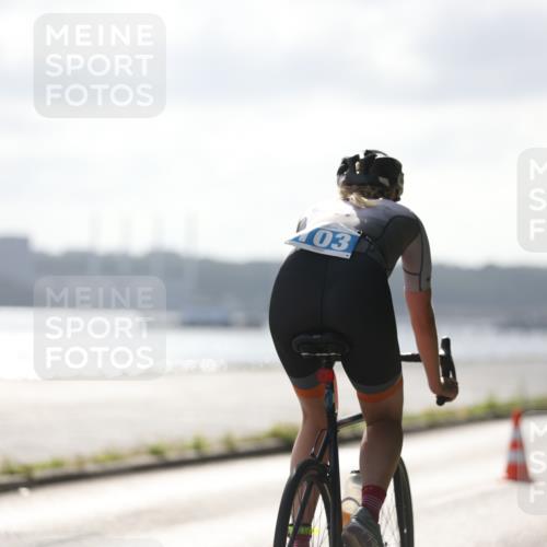 17.08.2025 - KN Förde Triathlon 2025 Yannick Fuchs http://msf.ph/oto/8622627 17.08.2025 09:50:48 Radfahren 103, 103, 114, 159, 160, 169 meine-sportfotos.de
