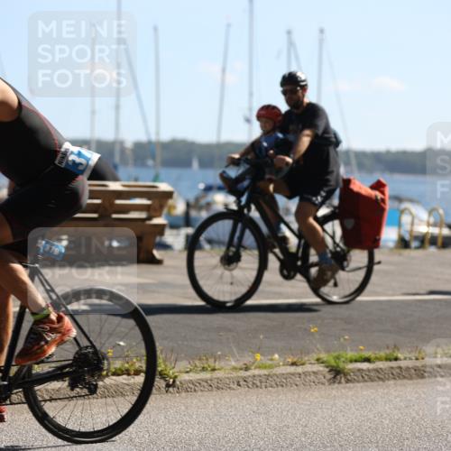 17.08.2025 - KN Förde Triathlon 2025 Yannick Fuchs http://msf.ph/oto/8622675 17.08.2025 11:11:03 Radfahren 331, 348, 360, 379, 351, 358, 360, 633 meine-sportfotos.de