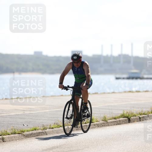 17.08.2025 - KN Förde Triathlon 2025 Yannick Fuchs http://msf.ph/oto/8622680 17.08.2025 11:11:09 Radfahren 331, 339, 348, 360, 379 meine-sportfotos.de