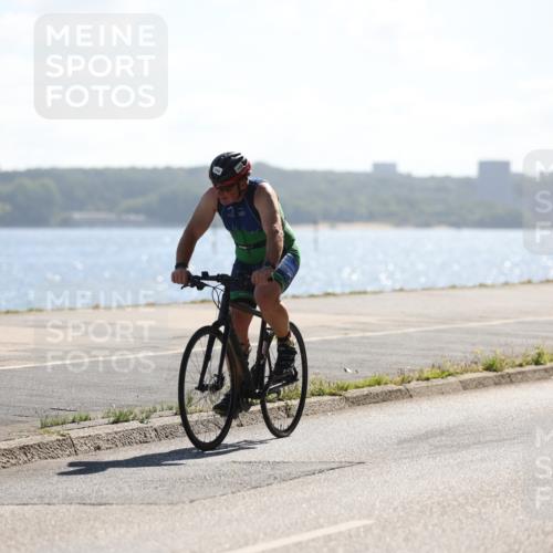 17.08.2025 - KN Förde Triathlon 2025 Yannick Fuchs http://msf.ph/oto/8622684 17.08.2025 11:11:10 Radfahren 331, 339, 348, 379 meine-sportfotos.de