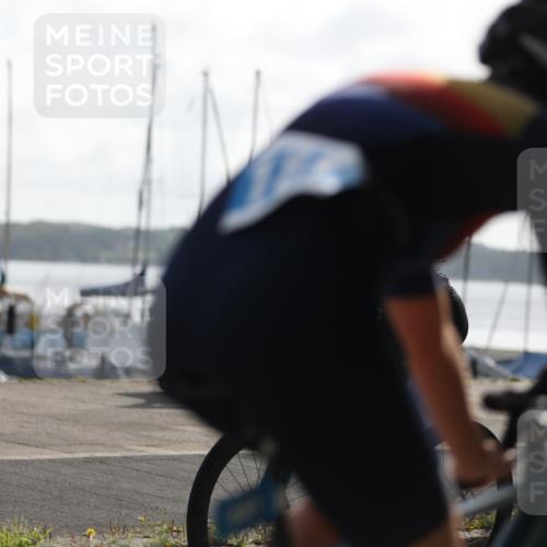 17.08.2025 - KN Förde Triathlon 2025 Yannick Fuchs http://msf.ph/oto/8622687 17.08.2025 09:51:27 Radfahren 110, 125, 153, 157, 158, 181, 221, 110, 131, 179, 207 meine-sportfotos.de