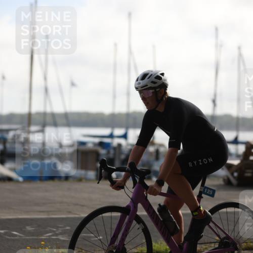 17.08.2025 - KN Förde Triathlon 2025 Yannick Fuchs http://msf.ph/oto/8622699 17.08.2025 09:51:32 Radfahren 107, 119, 125, 157, 110, 153, 158, 181, 207, 221 meine-sportfotos.de