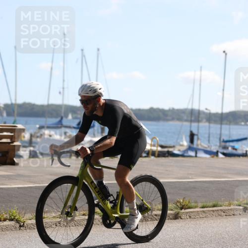 17.08.2025 - KN Förde Triathlon 2025 Yannick Fuchs http://msf.ph/oto/8622743 17.08.2025 11:11:39 Radfahren 265, 272, 275, 283, 324, 329, 341, 364, 274 meine-sportfotos.de