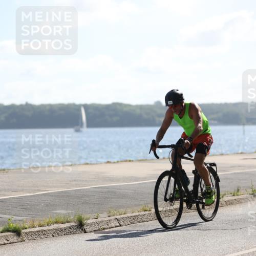 17.08.2025 - KN Förde Triathlon 2025 Yannick Fuchs http://msf.ph/oto/8622786 17.08.2025 11:11:50 Radfahren 270, 275, 293, 321, 334, 362, 603, 272, 275, 329, 341 meine-sportfotos.de