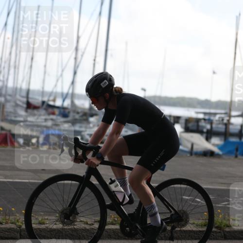 17.08.2025 - KN Förde Triathlon 2025 Yannick Fuchs http://msf.ph/oto/8622846 17.08.2025 09:52:29 Radfahren 126, 186, 199 meine-sportfotos.de