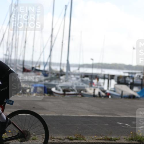 17.08.2025 - KN Förde Triathlon 2025 Yannick Fuchs http://msf.ph/oto/8622848 17.08.2025 09:52:29 Radfahren 126, 186, 199 meine-sportfotos.de
