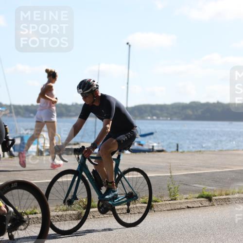 17.08.2025 - KN Förde Triathlon 2025 Yannick Fuchs http://msf.ph/oto/8622898 17.08.2025 11:12:25 Radfahren 326, 337, 356, 387, 616, 617, 269, 271, 343, 370, 612, 635 meine-sportfotos.de