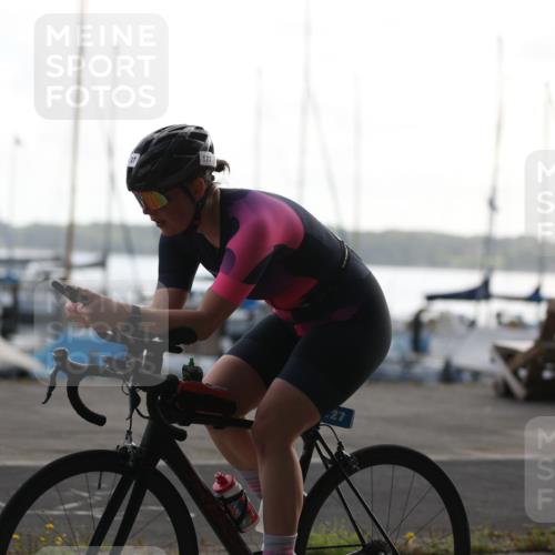 17.08.2025 - KN Förde Triathlon 2025 Yannick Fuchs http://msf.ph/oto/8622899 17.08.2025 09:52:56 Radfahren 127, 148, 163, 170, 174, 188, 215, 242, 148, 160, 163, 184, 196, 210 meine-sportfotos.de