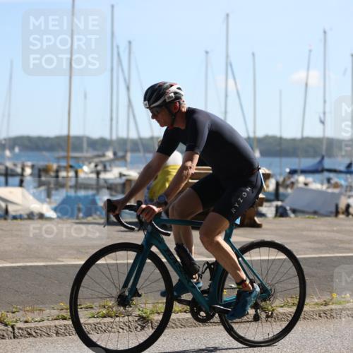 17.08.2025 - KN Förde Triathlon 2025 Yannick Fuchs http://msf.ph/oto/8622903 17.08.2025 11:12:25 Radfahren 326, 337, 356, 387, 616, 617, 269, 271, 343, 370, 612, 635 meine-sportfotos.de