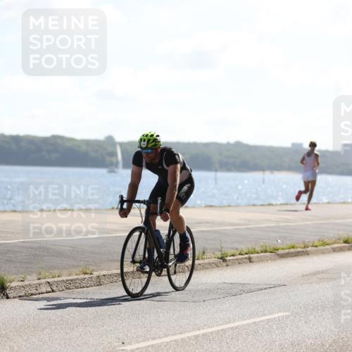 17.08.2025 - KN Förde Triathlon 2025 Yannick Fuchs http://msf.ph/oto/8622930 17.08.2025 11:12:33 Radfahren 273, 280, 326, 614, 620, 337, 356, 387, 616, 617 meine-sportfotos.de