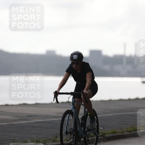 17.08.2025 - KN Förde Triathlon 2025 Yannick Fuchs http://msf.ph/oto/8622947 17.08.2025 09:53:51 Radfahren 147, 162, 176, 216, 244, 183, 202 meine-sportfotos.de