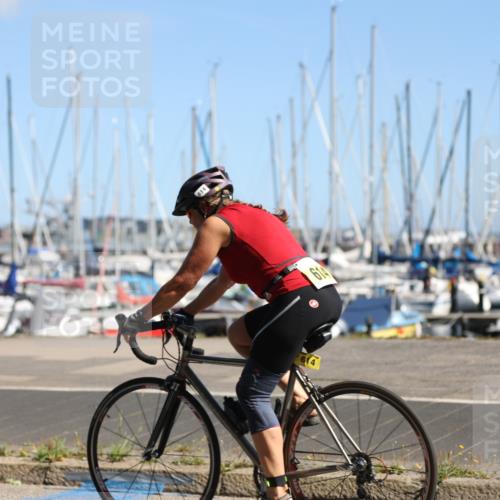 17.08.2025 - KN Förde Triathlon 2025 Yannick Fuchs http://msf.ph/oto/8622951 17.08.2025 11:12:36 Radfahren 273, 280, 308, 326, 379, 614, 620, 326, 337, 616, 617 meine-sportfotos.de