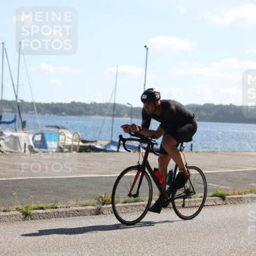 17.08.2025 - KN Förde Triathlon 2025 Yannick Fuchs http://msf.ph/oto/8622964 17.08.2025 11:12:39 Radfahren 273, 280, 308, 349, 352, 379, 620, 326, 614 meine-sportfotos.de