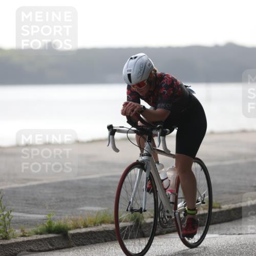 17.08.2025 - KN Förde Triathlon 2025 Yannick Fuchs http://msf.ph/oto/8622983 17.08.2025 09:54:28 Radfahren 148, 152, 168, 205, 211, 230 meine-sportfotos.de