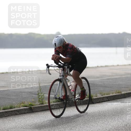 17.08.2025 - KN Förde Triathlon 2025 Yannick Fuchs http://msf.ph/oto/8622985 17.08.2025 09:54:29 Radfahren 127, 146, 148, 152, 168, 186, 205, 211, 215, 230 meine-sportfotos.de