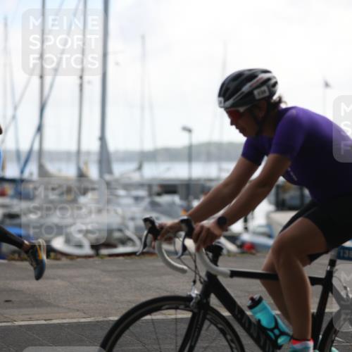 17.08.2025 - KN Förde Triathlon 2025 Yannick Fuchs http://msf.ph/oto/8623034 17.08.2025 09:54:44 Radfahren 130, 138, 151, 163, 196, 212, 245, 127, 146, 148, 184, 186, 196, 199, 210, 211, 215, 242 meine-sportfotos.de