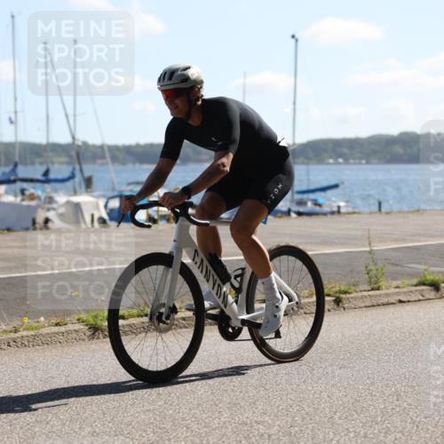 17.08.2025 - KN Förde Triathlon 2025 Yannick Fuchs http://msf.ph/oto/8623035 17.08.2025 11:12:58 Radfahren 263, 267, 339, 348, 351, 372, 610, 611, 360, 606 meine-sportfotos.de