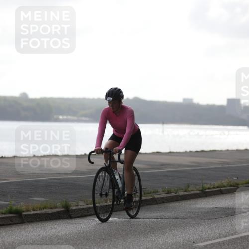 17.08.2025 - KN Förde Triathlon 2025 Yannick Fuchs http://msf.ph/oto/8623149 17.08.2025 09:55:52 Radfahren 128, 243, 244 meine-sportfotos.de