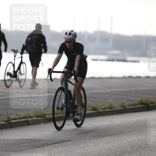 17.08.2025 - KN Förde Triathlon 2025 Yannick Fuchs http://msf.ph/oto/8623157 17.08.2025 09:56:01 Radfahren 102, 128, 150, 197, 243 meine-sportfotos.de