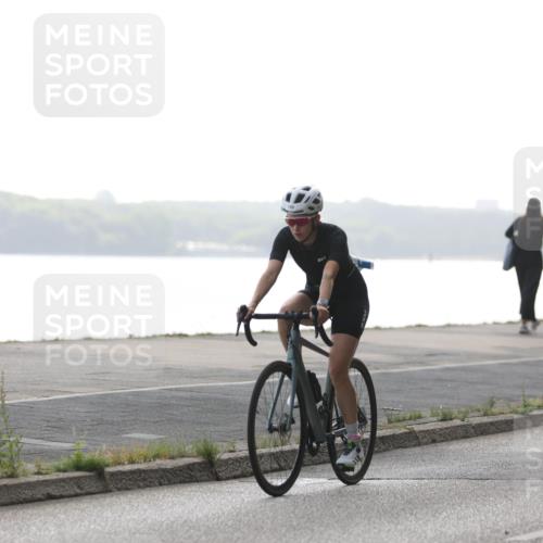 17.08.2025 - KN Förde Triathlon 2025 Yannick Fuchs http://msf.ph/oto/8623161 17.08.2025 09:56:02 Radfahren 102, 128, 150, 168, 197 meine-sportfotos.de