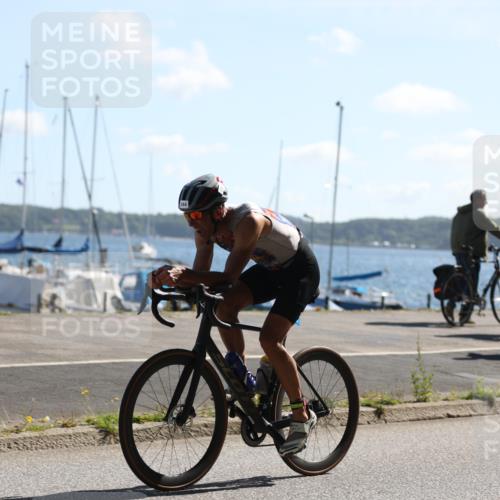 17.08.2025 - KN Förde Triathlon 2025 Yannick Fuchs http://msf.ph/oto/8623167 17.08.2025 11:13:43 Radfahren 281, 284, 291, 354, 371 meine-sportfotos.de