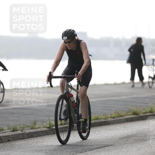 17.08.2025 - KN Förde Triathlon 2025 Yannick Fuchs http://msf.ph/oto/8623179 17.08.2025 09:56:08 Radfahren 102, 168, 197, 128, 150 meine-sportfotos.de