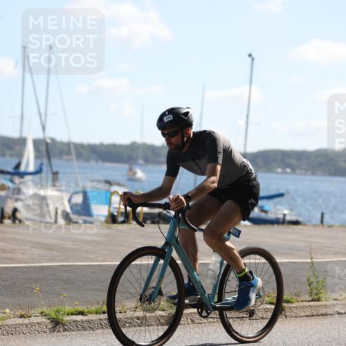 17.08.2025 - KN Förde Triathlon 2025 Yannick Fuchs http://msf.ph/oto/8623233 17.08.2025 11:14:07 Radfahren 273, 280, 356, 373, 612, 616, 617, 332, 350, 370, 387, 620, 635 meine-sportfotos.de