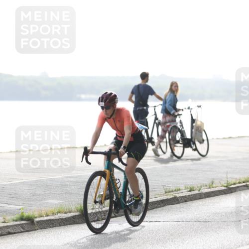 17.08.2025 - KN Förde Triathlon 2025 Yannick Fuchs http://msf.ph/oto/8623282 17.08.2025 09:57:05 Radfahren 122, 225, 237, 171, 180 meine-sportfotos.de