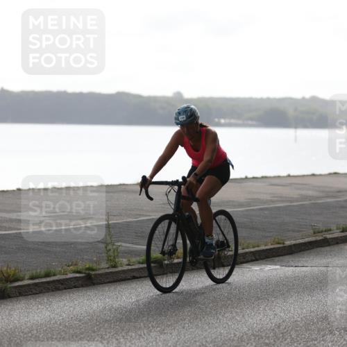17.08.2025 - KN Förde Triathlon 2025 Yannick Fuchs http://msf.ph/oto/8623302 17.08.2025 09:57:22 Radfahren 135, 139, 166, 195, 201, 235, 246, 219, 237, 245 meine-sportfotos.de