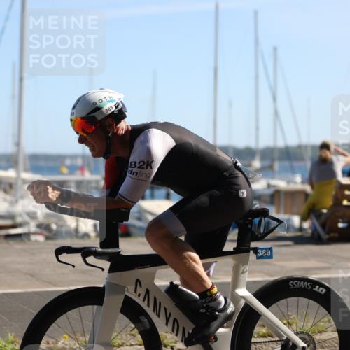 17.08.2025 - KN Förde Triathlon 2025 Yannick Fuchs http://msf.ph/oto/8623303 17.08.2025 11:14:34 Radfahren 263, 296, 303, 306, 328, 349, 352, 389, 288, 337 meine-sportfotos.de