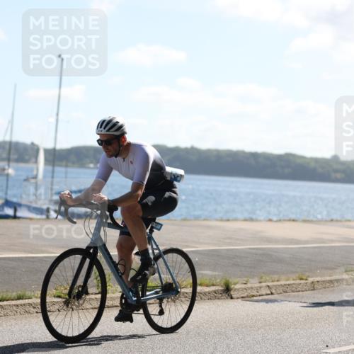 17.08.2025 - KN Förde Triathlon 2025 Yannick Fuchs http://msf.ph/oto/8623314 17.08.2025 11:14:41 Radfahren 296, 303, 328, 352, 361, 372, 606, 610, 263, 306, 349, 389 meine-sportfotos.de