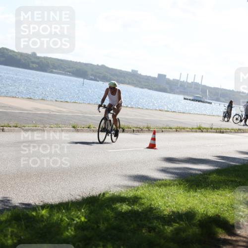 17.08.2025 - KN Förde Triathlon 2025 Yannick Fuchs http://msf.ph/oto/8623358 17.08.2025 11:14:57 Radfahren 330, 346, 353, 609, 613, 619, 621, 638, 642, 369, 606 meine-sportfotos.de