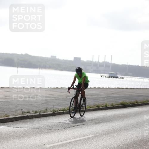 17.08.2025 - KN Förde Triathlon 2025 Yannick Fuchs http://msf.ph/oto/8623380 17.08.2025 09:57:59 Radfahren 118, 187, 150 meine-sportfotos.de