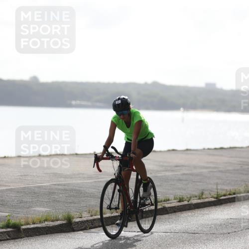 17.08.2025 - KN Förde Triathlon 2025 Yannick Fuchs http://msf.ph/oto/8623387 17.08.2025 09:58:00 Radfahren 118, 187, 150 meine-sportfotos.de