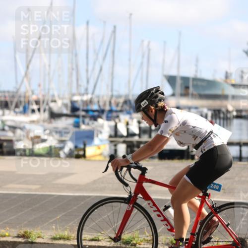 17.08.2025 - KN Förde Triathlon 2025 Yannick Fuchs http://msf.ph/oto/8623418 17.08.2025 09:58:13 Radfahren 143, 197, 249, 118 meine-sportfotos.de