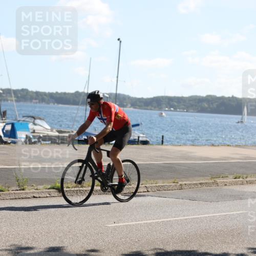 17.08.2025 - KN Förde Triathlon 2025 Yannick Fuchs http://msf.ph/oto/8623437 17.08.2025 11:15:26 Radfahren 300, 307, 354, 623, 629, 284, 377, 622 meine-sportfotos.de
