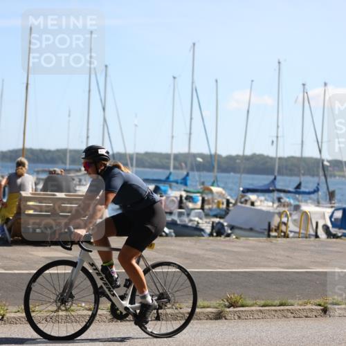 17.08.2025 - KN Förde Triathlon 2025 Yannick Fuchs http://msf.ph/oto/8623485 17.08.2025 11:15:39 Radfahren 261, 282, 295, 359, 382, 624, 627, 300, 307, 354 meine-sportfotos.de