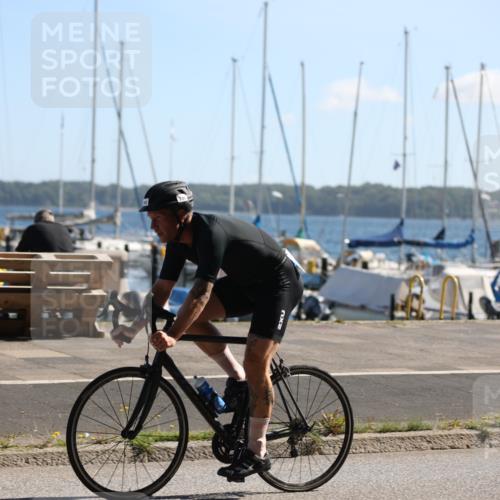 17.08.2025 - KN Förde Triathlon 2025 Yannick Fuchs http://msf.ph/oto/8623510 17.08.2025 11:15:43 Radfahren 261, 295, 309, 359, 382, 624, 282, 354, 627 meine-sportfotos.de