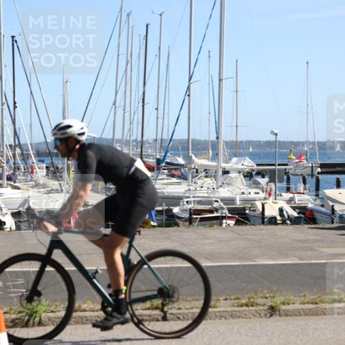 17.08.2025 - KN Förde Triathlon 2025 Yannick Fuchs http://msf.ph/oto/8623528 17.08.2025 11:15:47 Radfahren 261, 309, 332, 359, 373, 624, 282, 295, 382, 627 meine-sportfotos.de