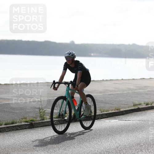 17.08.2025 - KN Förde Triathlon 2025 Yannick Fuchs http://msf.ph/oto/8623535 17.08.2025 09:59:38 Radfahren 140, 187, 144, 204, 246 meine-sportfotos.de