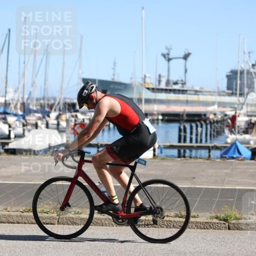17.08.2025 - KN Förde Triathlon 2025 Yannick Fuchs http://msf.ph/oto/8623596 17.08.2025 11:16:15 Radfahren 266, 296, 303, 328, 335, 310, 344, 368, 618, 626, 628 meine-sportfotos.de