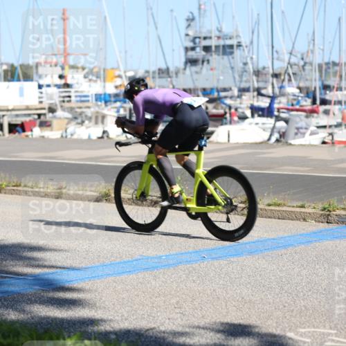 17.08.2025 - KN Förde Triathlon 2025 Yannick Fuchs http://msf.ph/oto/8623607 17.08.2025 11:16:17 Radfahren 266, 303, 328, 335, 296, 310, 328, 344, 368, 626, 628 meine-sportfotos.de