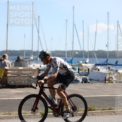17.08.2025 - KN Förde Triathlon 2025 Yannick Fuchs http://msf.ph/oto/8623643 17.08.2025 11:17:04 Radfahren 261, 294, 299, 300, 622, 623, 629 meine-sportfotos.de